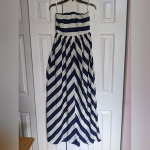 Blue and white strapless dress